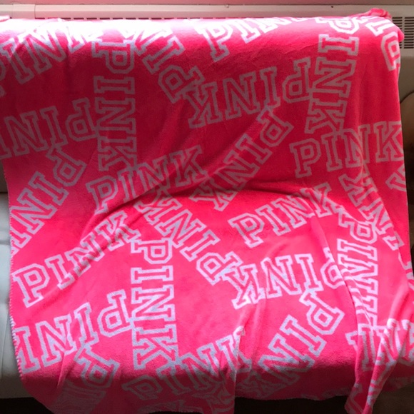PINK Victoria's Secret Other - Victoria’s Secret PINK Blanket